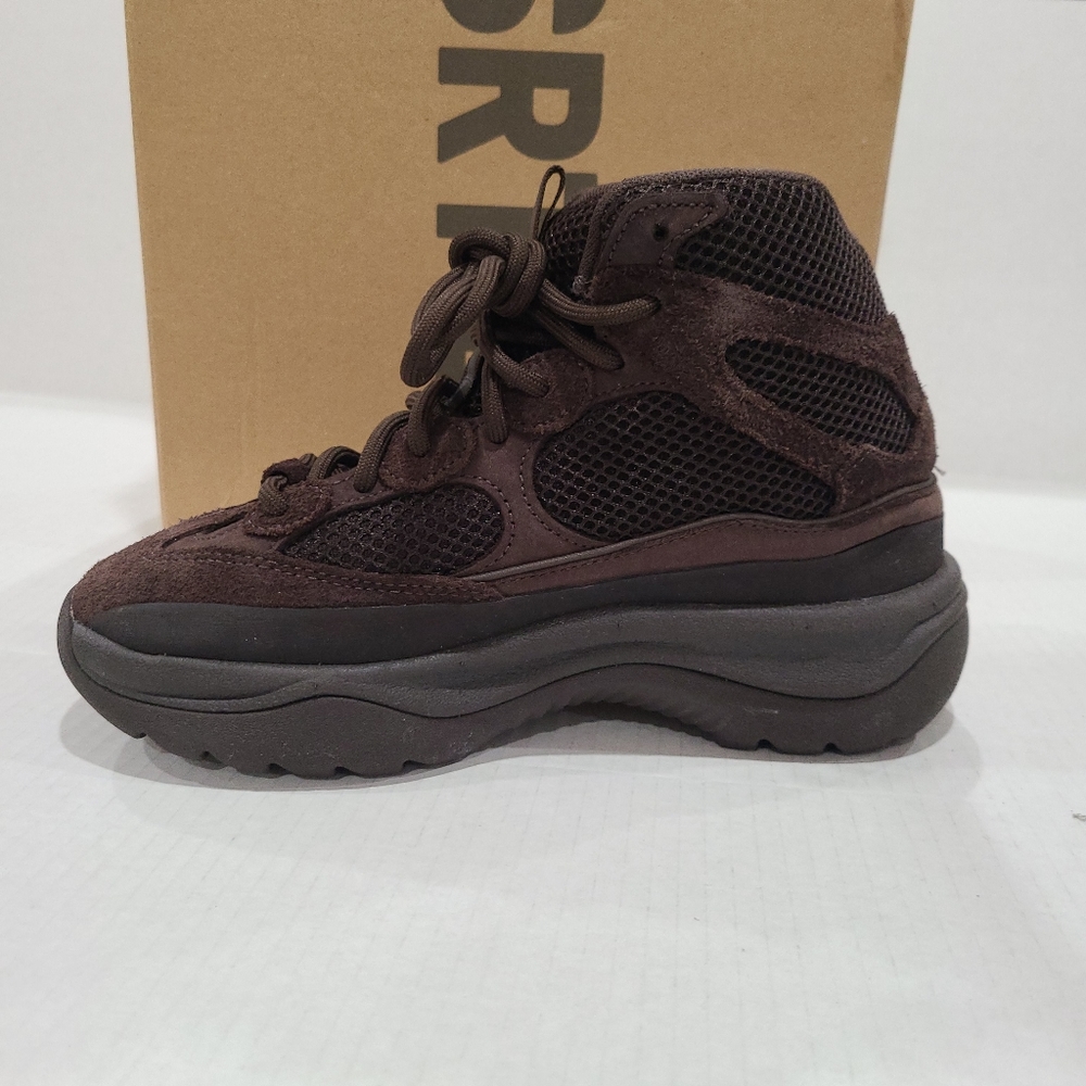 Yeezy DST Boot Size 5.5